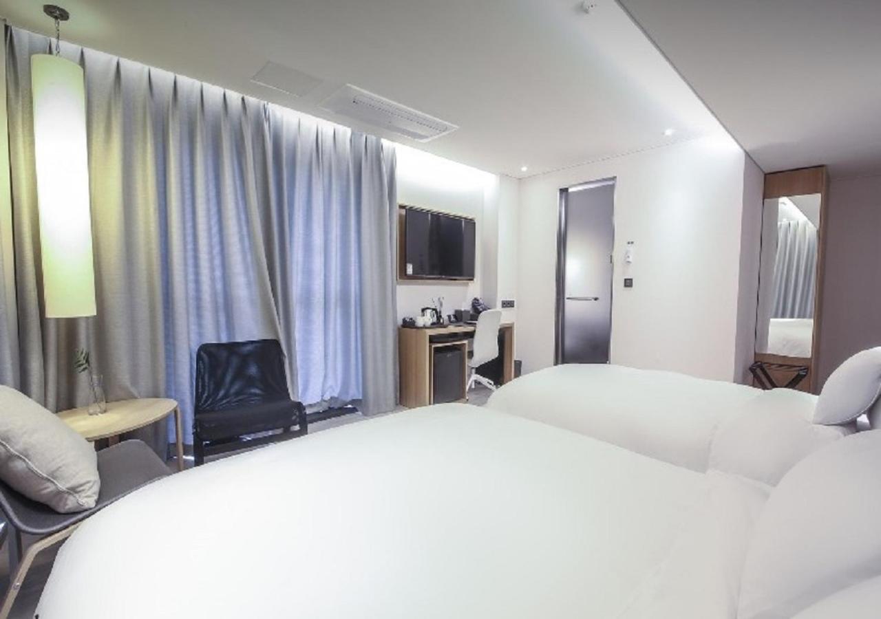 Londoner Hotel Gwangan Пусан Екстер'єр фото